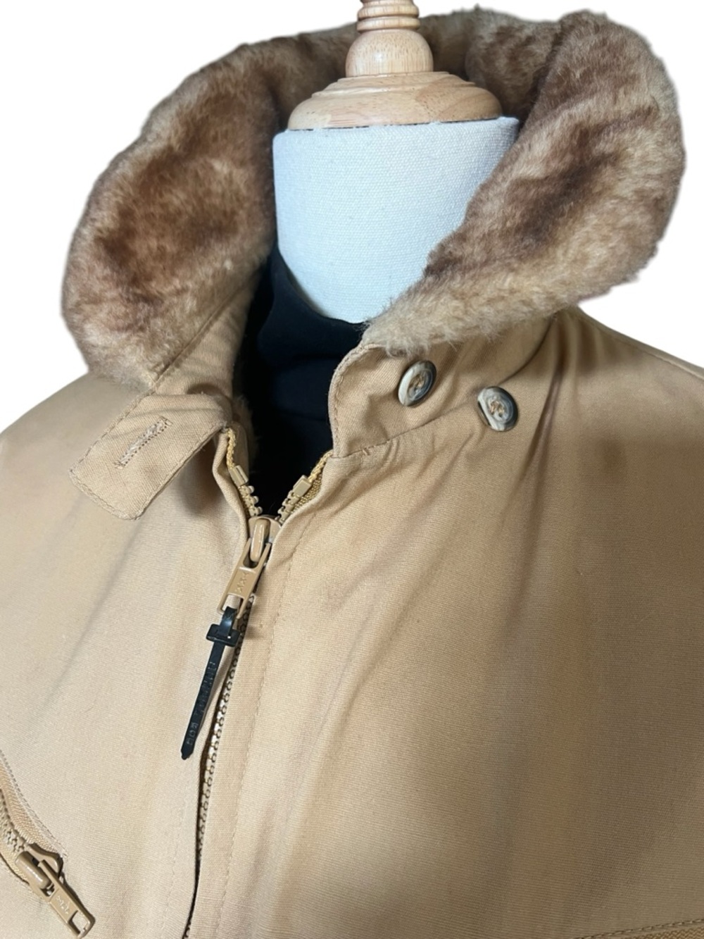 London Fog vintage Sherpa lined waterproof zip jacket sz 11/12 in excellent cond